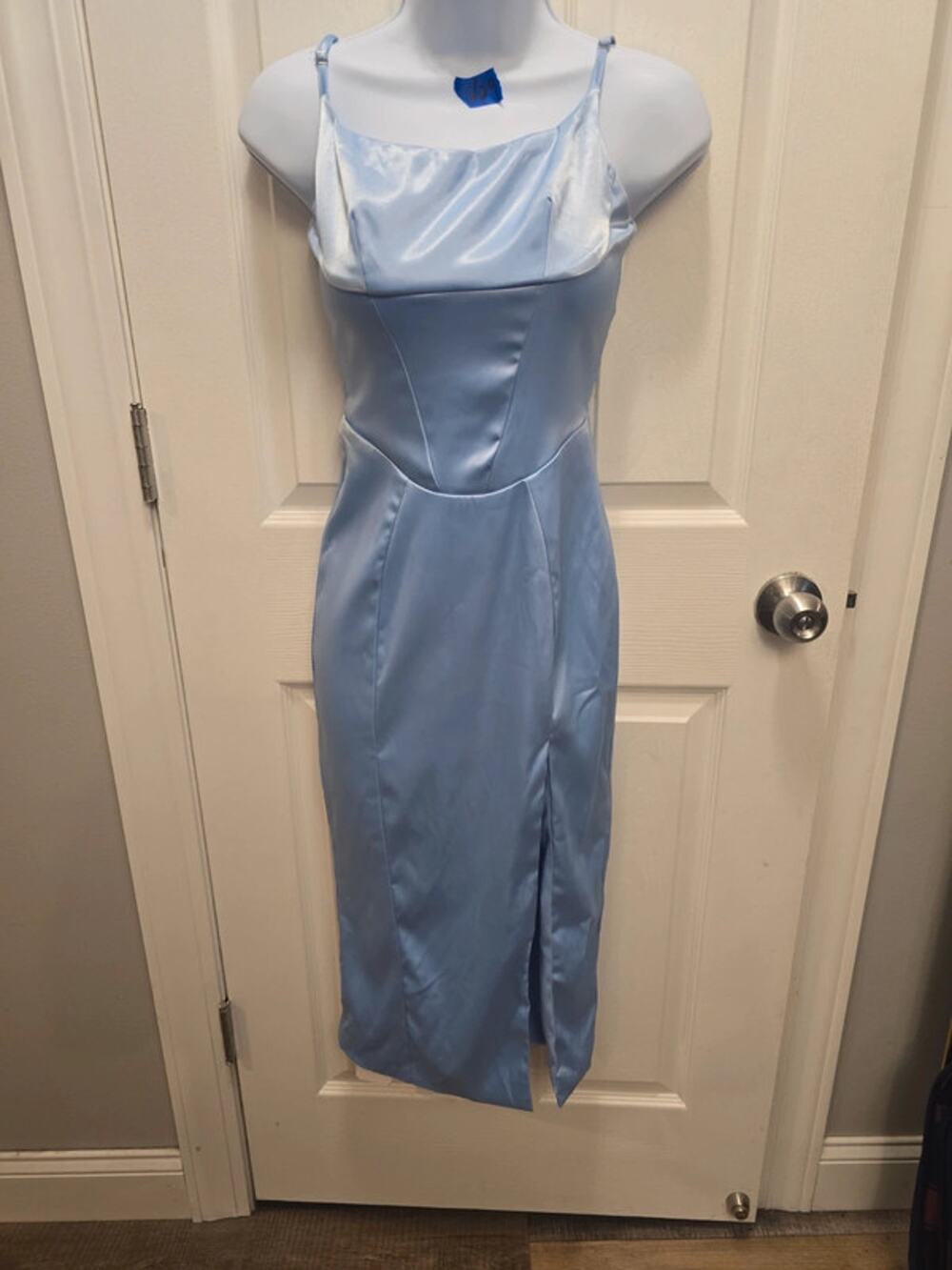 V28 light blue formal dress. Super cute size xs spaghetti straps